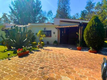 CASA EN VENTA EN TEQUISQUIAPAN EN GRANJAS RESIDECIALES. Nancy