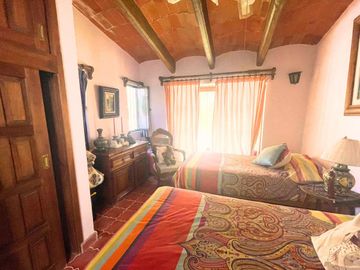 CASA EN VENTA EN TEQUISQUIAPAN EN GRANJAS RESIDECIALES. Nancy