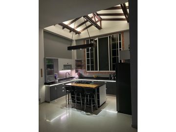Casa campestre en condominio para la venta en Cerritos, Pereira!!!