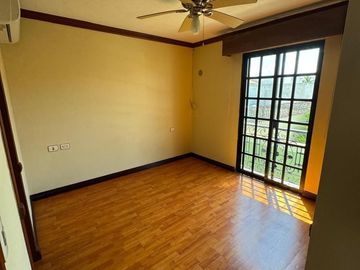 Casa en Fracc. Privado en Venta.