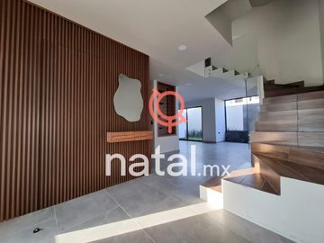 CASA EN VENTA PARQUE REAL CUAUTLANCINGO PUEBLA