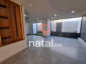 CASA EN VENTA PARQUE REAL CUAUTLANCINGO PUEBLA