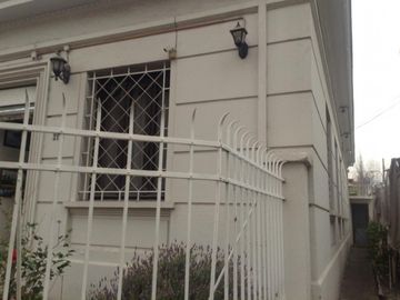 Providencia- Oportunidad Casa Comercial En Avenida Salvador