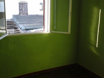 Casa en alquiler en Moron Sur