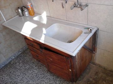 Casa en alquiler en Moron Sur