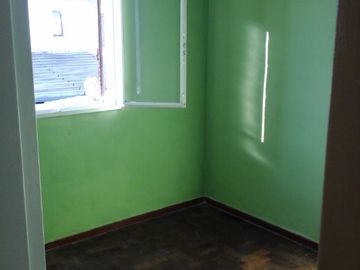 Casa en alquiler en Moron Sur