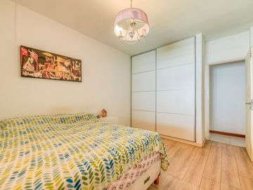 Venta casa 4 ambientes C/ quincho y pileta