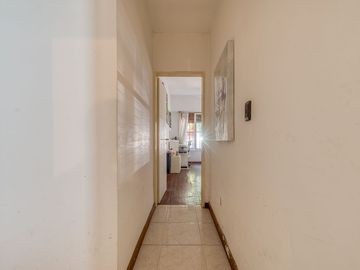 Venta casa 4 ambientes C/ quincho y pileta