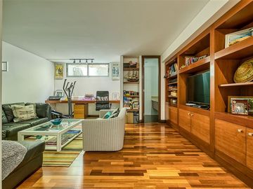 Departamento en Venta en Avenida valle Escondido