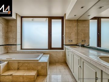Departamento en Venta en Malaga /Renato Sanchez