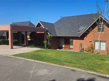 Casa en Venta en Condominio Las Pircas