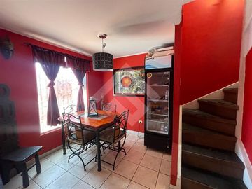 Casa en Venta en Monte Aconcagua / Alfonso Vial