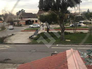 Local Comercial en Venta en José Luis infante Larraín con Lago Lugano