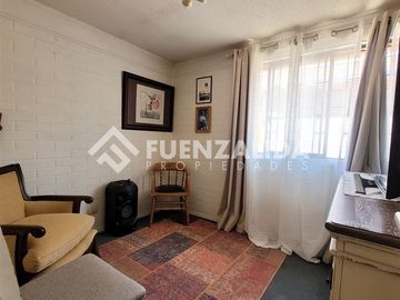 Casa en Venta en Av. Aeropuerto con Manutara