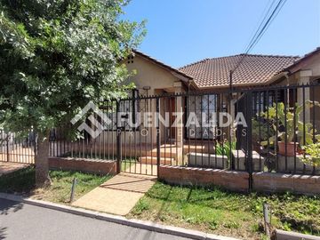 Casa en Venta en Av. Aeropuerto con Manutara
