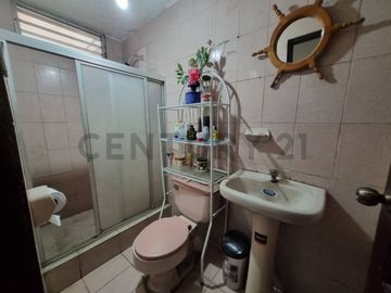Venta Casa en Sauces 8, Norte de Guayaquil L.Nuñ