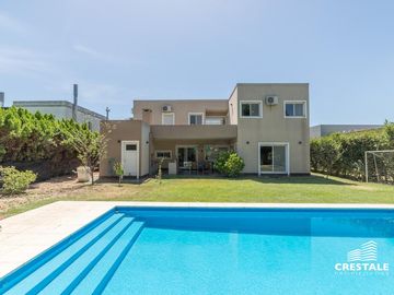 Casa 3 dormitorios en venta - Cadaques Funes Hills