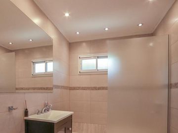 Casa 3 dormitorios en venta - Cadaques Funes Hills
