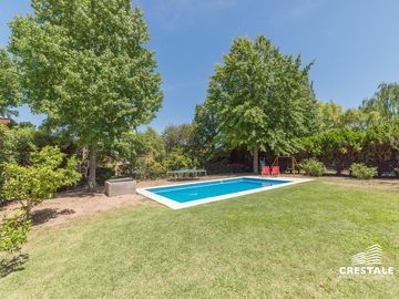 Casa 3 dormitorios en venta - Cadaques Funes Hills