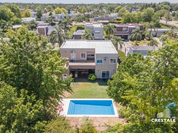 Casa 3 dormitorios en venta - Cadaques Funes Hills
