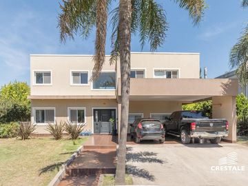 Casa 3 dormitorios en venta - Cadaques Funes Hills