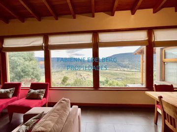 Importante Casa CON VISTAS UNICASS EN FALDEOS DE CHAPELCO - San Martin De Los Andes