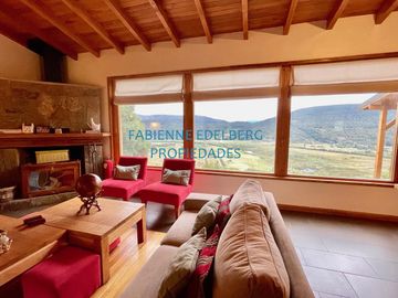 Importante Casa CON VISTAS UNICASS EN FALDEOS DE CHAPELCO - San Martin De Los Andes