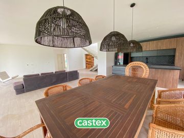 Casa de 3 dormitorios en venta en Terralagos, Canning