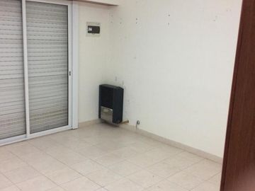Casa en venta - 4 Dormitorios 2 Baños - 360Mts2 - Miramar