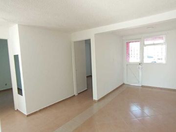 Casa duplex ubicada en Fracc. Rafael Carrillo a un costado del estadio Morelos