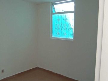 Casa duplex ubicada en Fracc. Rafael Carrillo a un costado del estadio Morelos