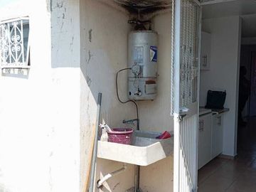 Casa duplex ubicada en Fracc. Rafael Carrillo a un costado del estadio Morelos