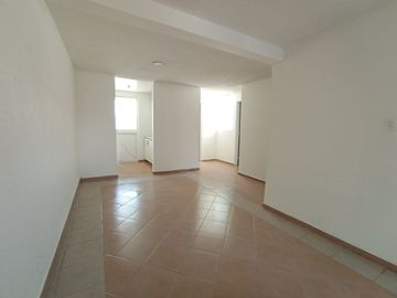 Casa duplex ubicada en Fracc. Rafael Carrillo a un costado del estadio Morelos