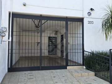 Casa uso de suelo en venta en Fraccionamiento Jardines del Country