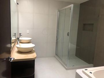 Hermosa casa nueva en venta en Lomas Verdes Sexta Sección
