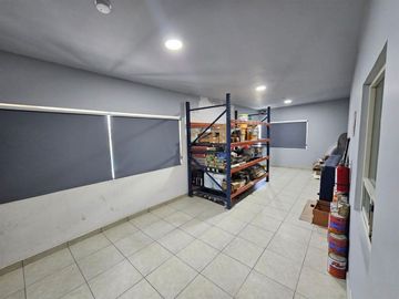 BODEGA INDUSTRIAL EN VENTA EN MITRAS