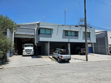 BODEGA INDUSTRIAL EN VENTA EN MITRAS