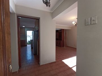 Casa en Venta en JOSE ORTEGA Y GASSET BUEN TERRENO