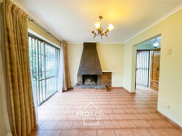 Casa en Venta en JOSE ORTEGA Y GASSET BUEN TERRENO
