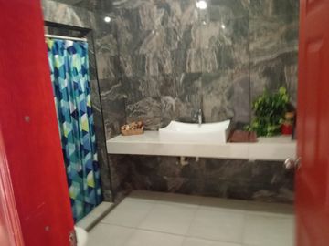 Casa Col. Reforma, Calle Estado de Guerrero con mucho terreno