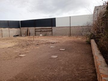 Casa Col. Reforma, Calle Estado de Guerrero con mucho terreno