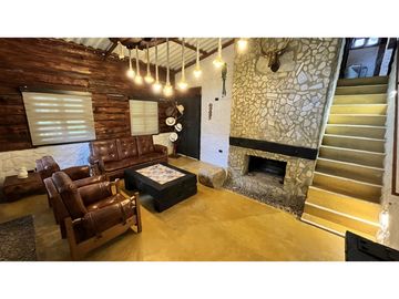 VENTA DE FINCA-HOTEL EN SALENTO, QUINDO, COLOMBIA