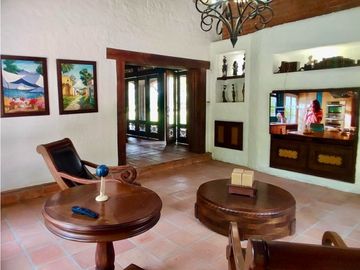Hermosa finca colonial en venta - Rozo Palmira Valle Colombia
