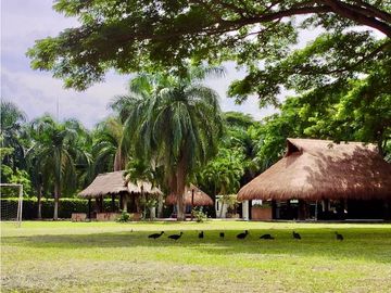 Hermosa finca colonial en venta - Rozo Palmira Valle Colombia