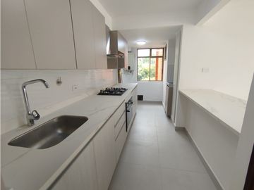 Arriendo Hermoso Apartamento en Poblado Castropol