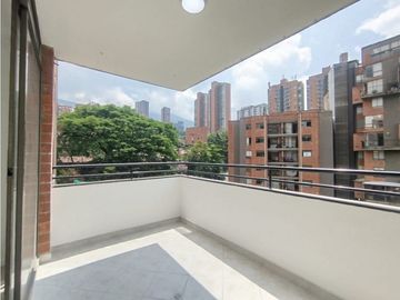Arriendo Hermoso Apartamento en Poblado Castropol