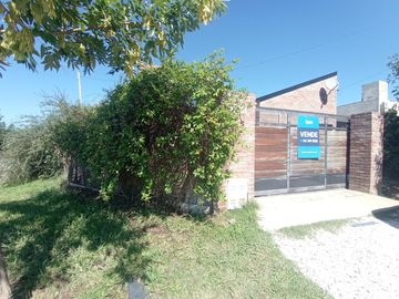Venta Casa Roldan Acequias del Aire 3 Dormitorios Luminosa Parque