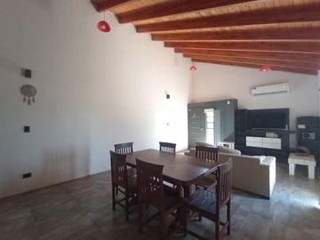 Venta Casa Roldan Acequias del Aire 3 Dormitorios Luminosa Parque
