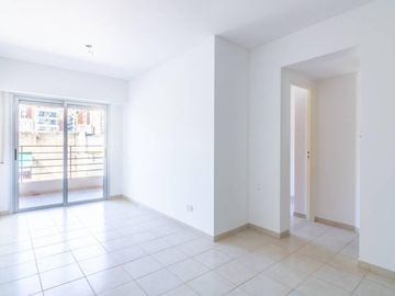 Venta Departamento Un Dormitorio Balcon A Estrenar. Martin