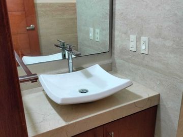 CASA EN VENTA EN RESIDENCIAL ENTRE RIOS, PUERTO VALLARTA